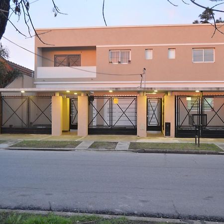 Mendoza Apartments Ezeiza Airport Luis Guillon Exterior foto